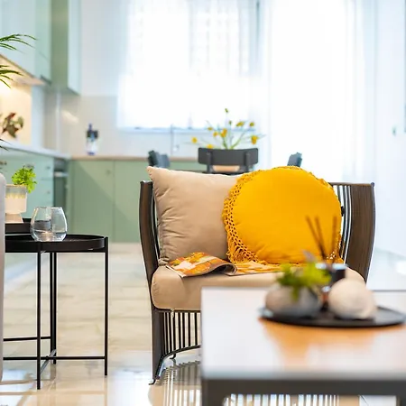 Ameda Luxury Apartment