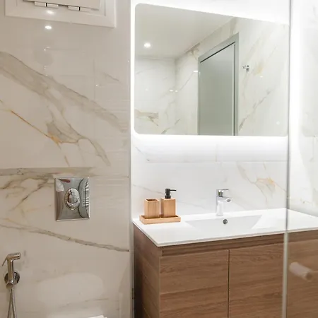 Ameda Luxury Kos Town