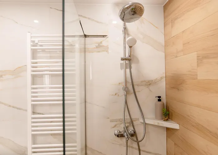 Ameda Luxury Apartamento Cos