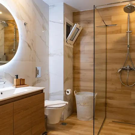 Ameda Luxury